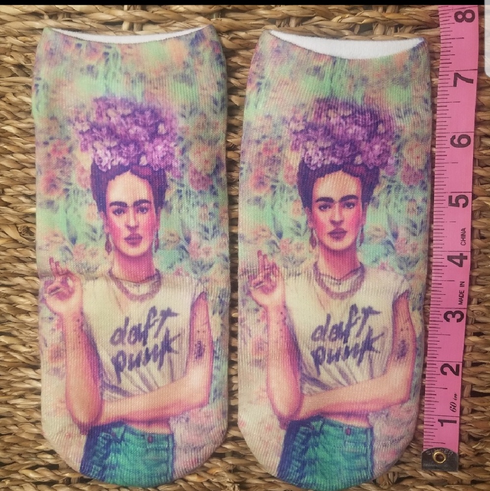 Frida kahlo socks